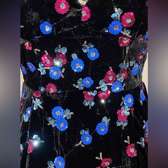 Sabina Musayev Sequin Embellished Velvet Puff Shoulder Dress size M - Picture 8 of 11